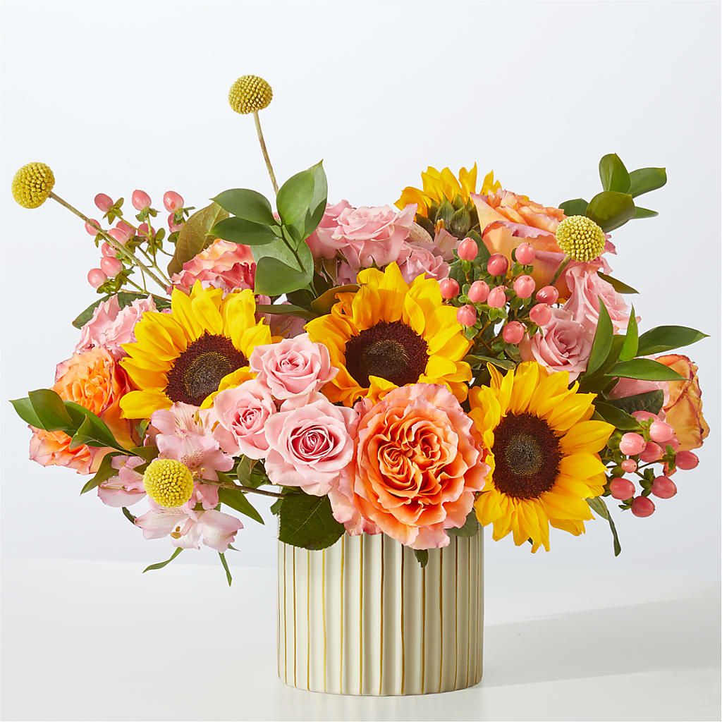 Sun's Out Bouquet – SHARAR'S FLORIST, La Habra CA