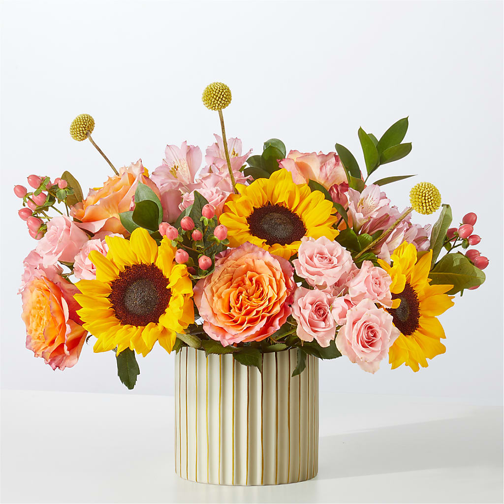 Sun's Out Bouquet – SHARAR'S FLORIST, La Habra CA