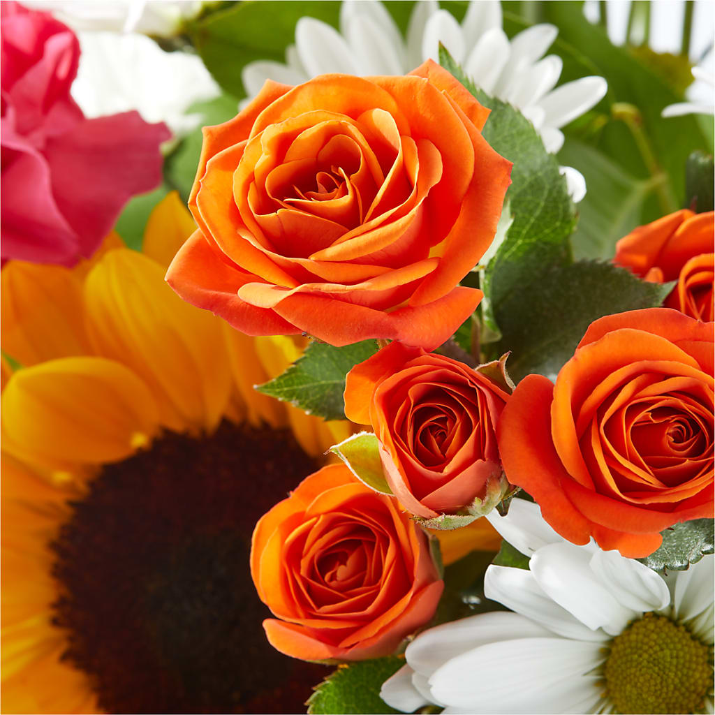 Sun-drenched Blooms Bouquet – SHARAR'S FLORIST, La Habra CA