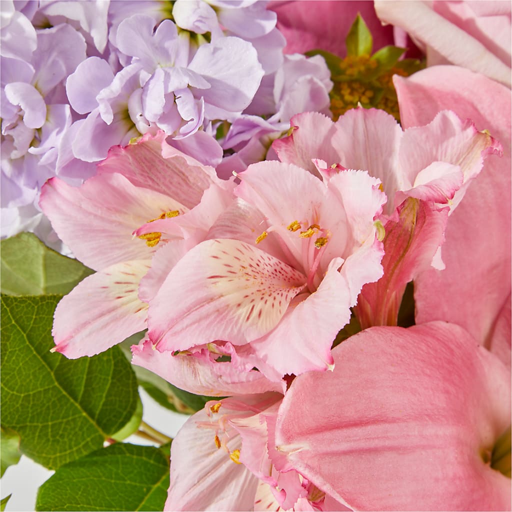 The Crown Jewel Bouquet – SHARAR'S FLORIST, La Habra CA