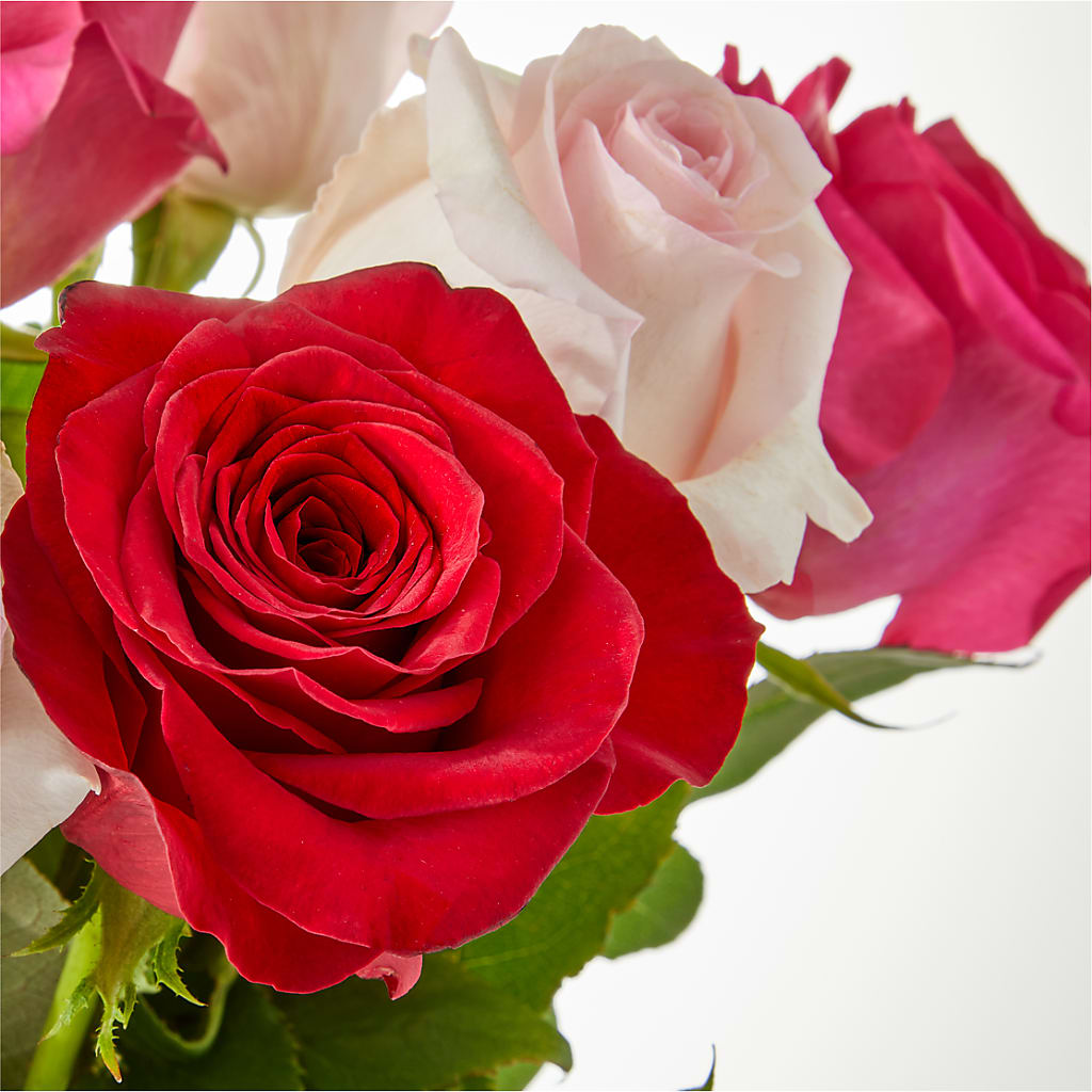 Charming Rose Bouquet – SHARAR'S FLORIST, La Habra CA