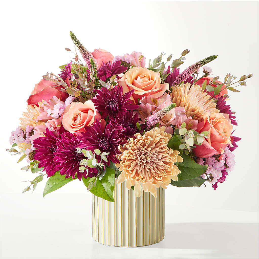 Berry Cobbler Bouquet with Ivory Vase – SHARAR'S FLORIST, La Habra CA