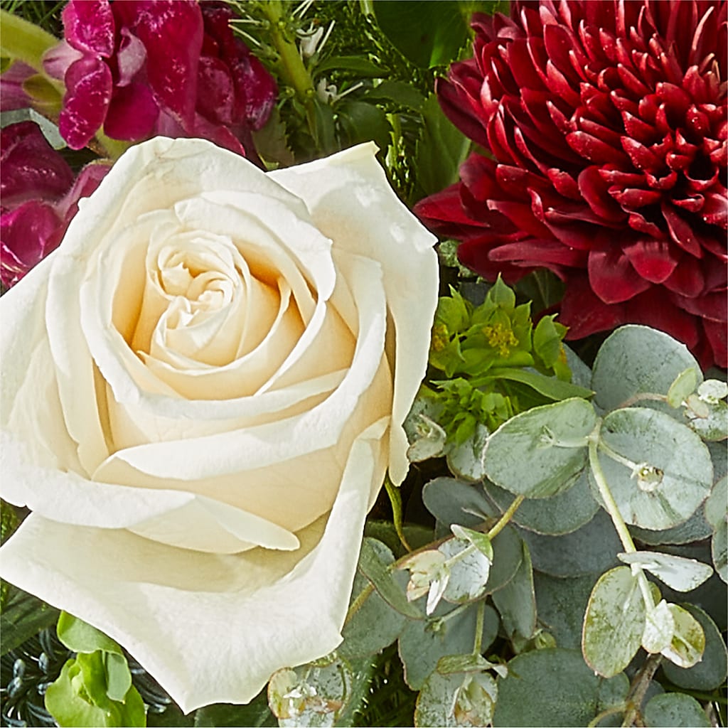 Cranberry Fizz Bouquet – SHARAR'S FLORIST, La Habra CA