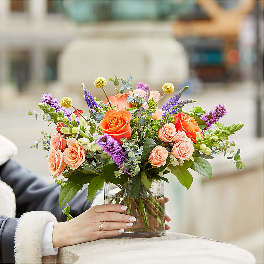 The Standout Bouquet – SHARAR'S FLORIST, La Habra CA