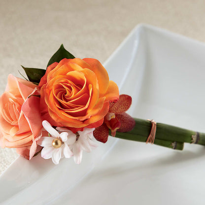 Sunset Dream Boutonniere – SHARAR'S FLORIST, La Habra CA